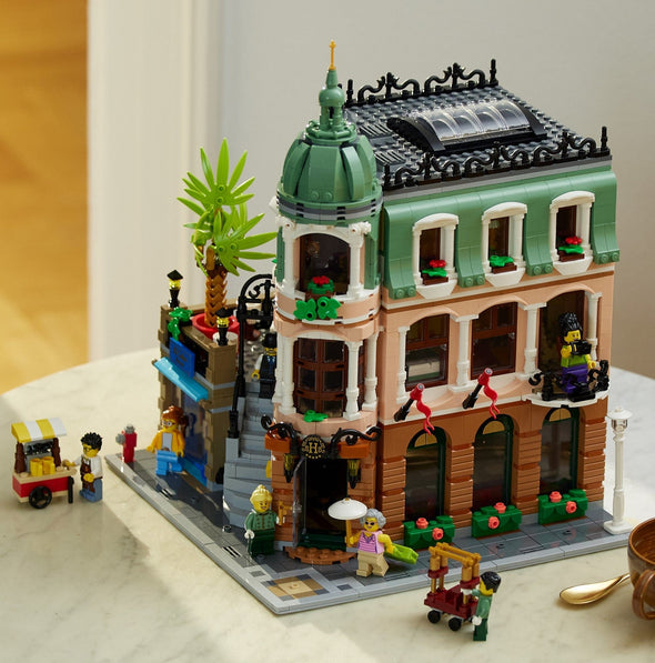 Boutique Hotel  pcs 3066 Building Bricks