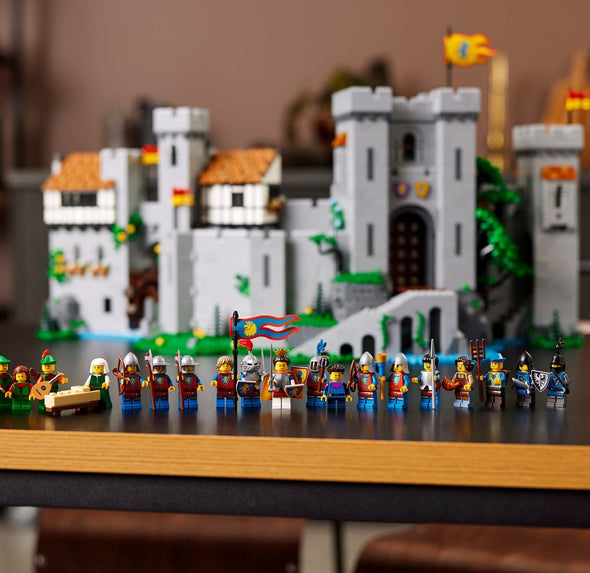 4514PCS 85666 Lion King's Castle Compatible 10305 CN