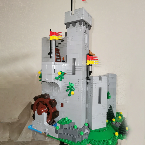 4514PCS 85666 Lion King's Castle Compatible 10305 CN