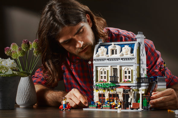 Parisian Restaurant  pcs 2469 Modular Building Set