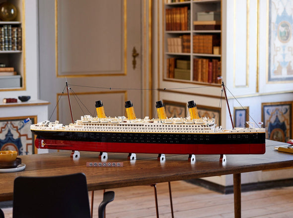 9090pcs Jie Star Titanic Compatible Blocks US